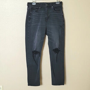 American Eagle Black High Rise Ripped Mom Jeans - Size 6